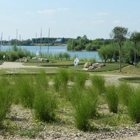 Floating 44 In - Boot 5 Xanten