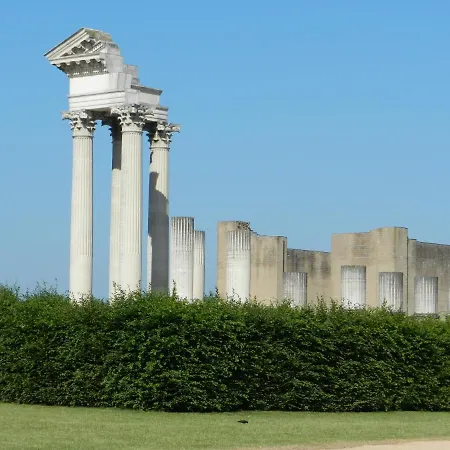 Floating 44 In - Boot 5 * Xanten