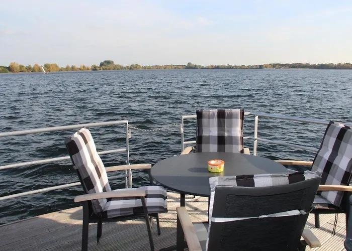 Tatil Evi Floating 44 In - Boot 5 *