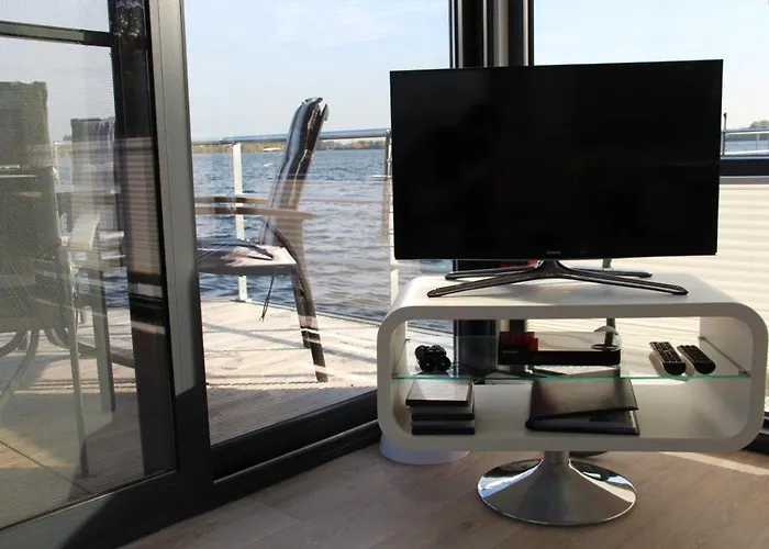 Floating 44 In - Boot 5 Xanten