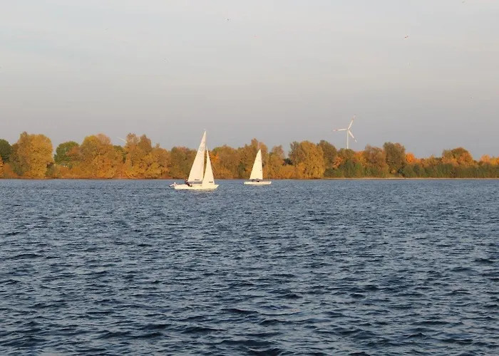 Floating 44 In - Boot 5 Xanten